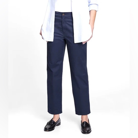 NWT GAP Women's High Rise‎ Girlfriend Khaki Chino Pant in Washwell Vintage Navy - Picture 1 of 10